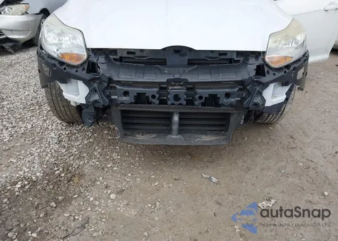 2014 Ford Focus Se z USA, uszkodzony, nr VIN 1FADP3F24EL404924